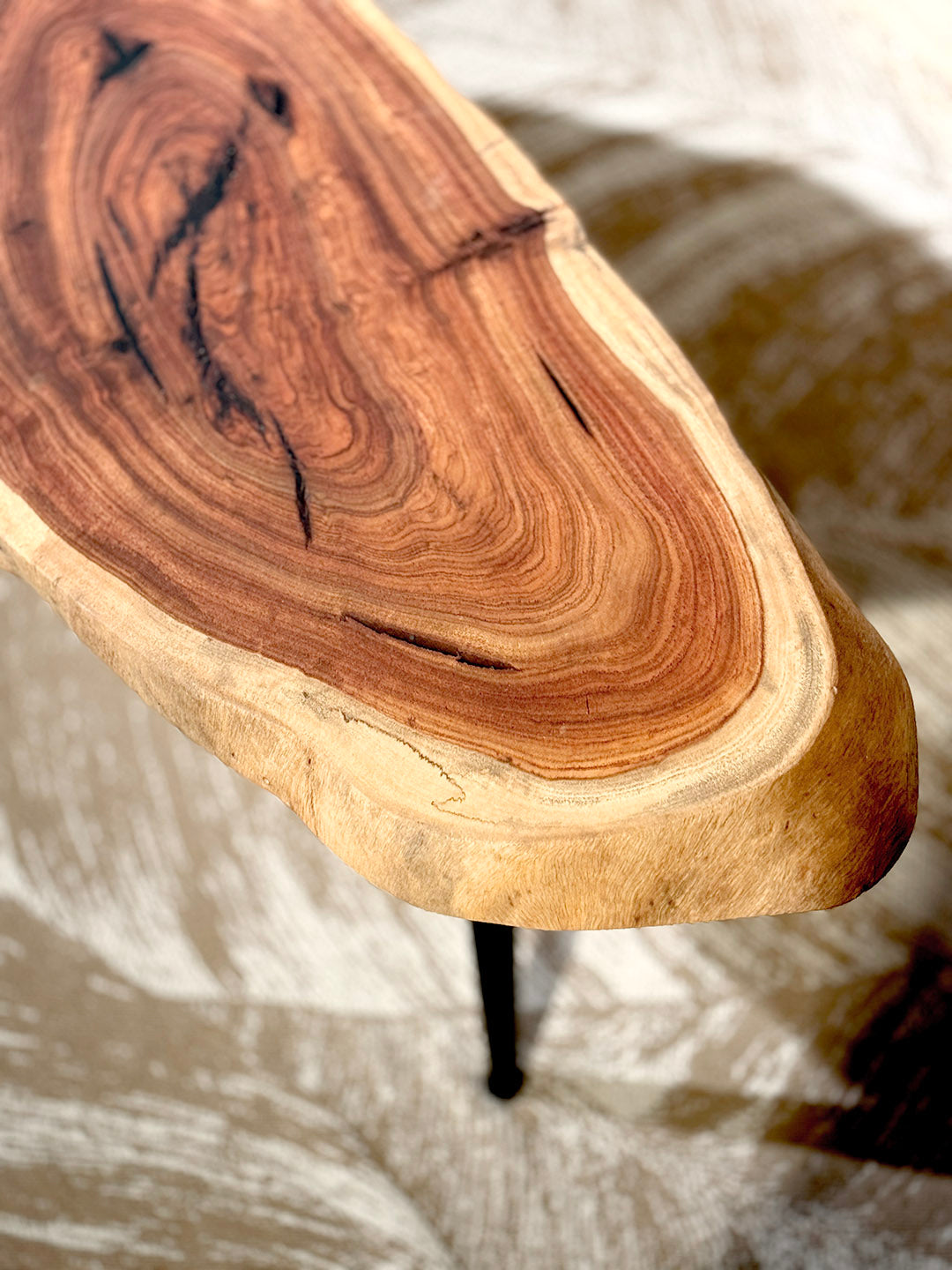 Red Camphor Teatable — ST‑009