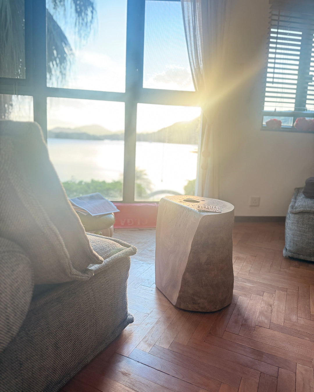 Tree stump stool workshop in Hong Kong at Timberbank – handmade solid wood stump stool